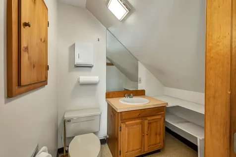 25 Country Club Road Gilford NH 03249