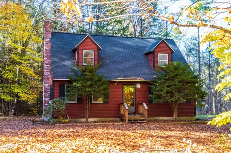 30 Washington Drive Raymond NH 03077