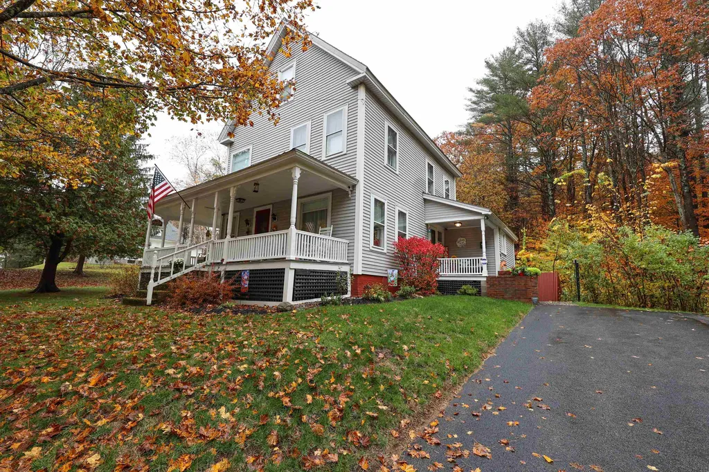 16 Edgewood Street Franklin NH 03235