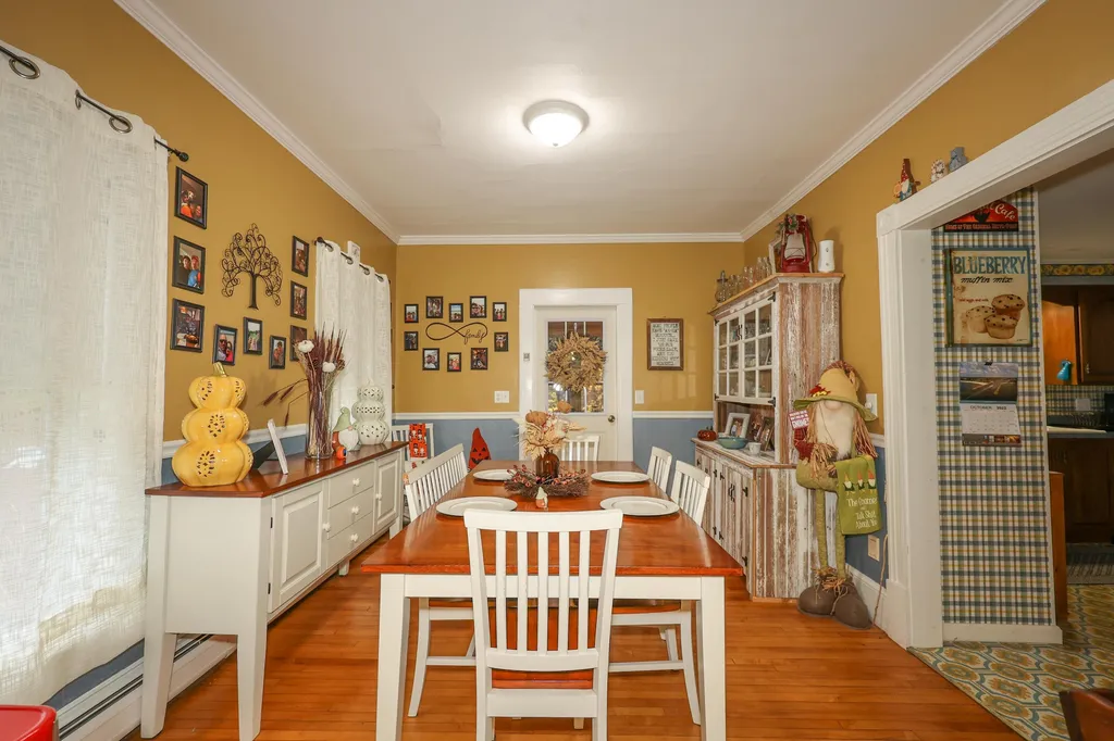 16 Edgewood Street Franklin NH 03235