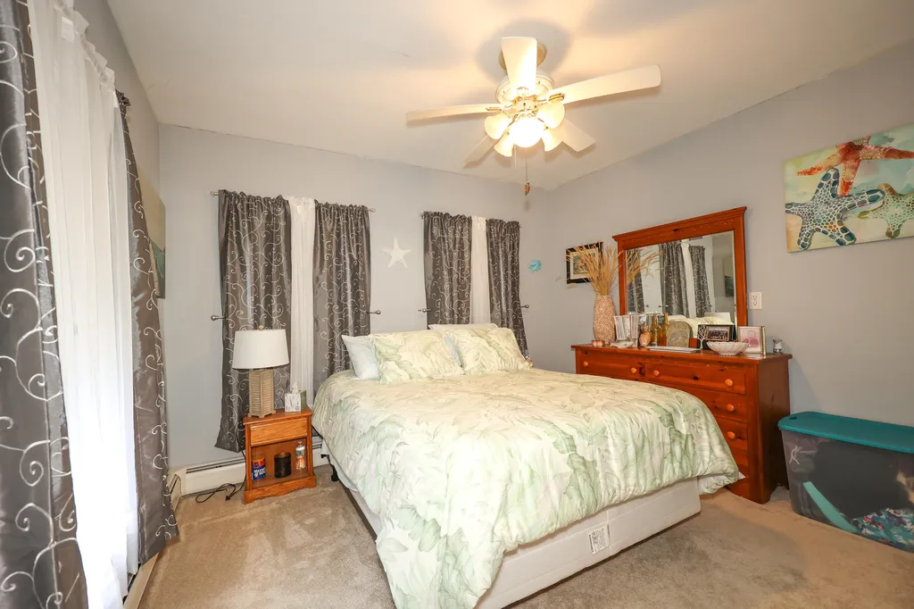 16 Edgewood Street Franklin NH 03235