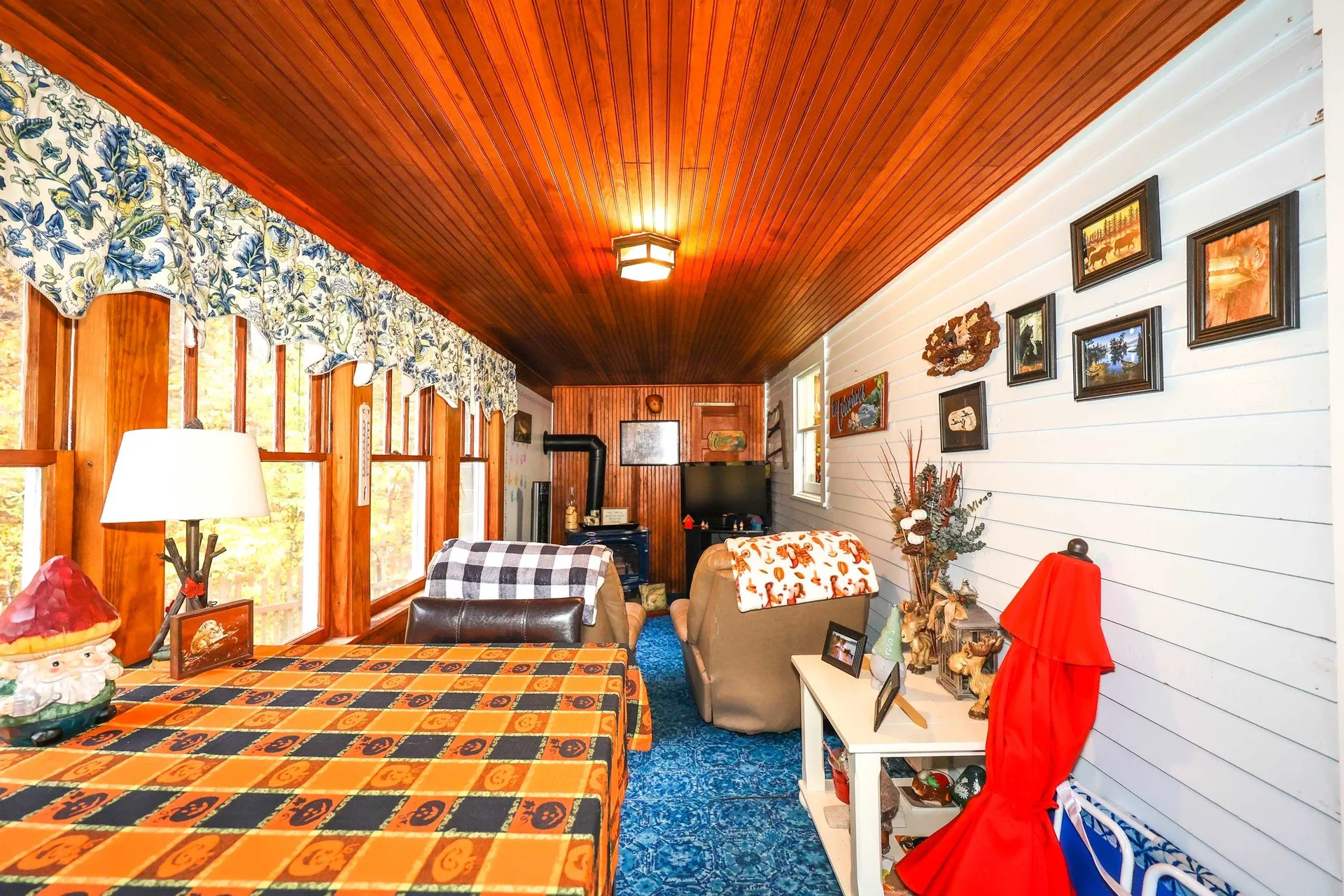 16 Edgewood Street Franklin NH 03235