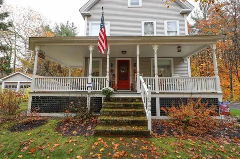 16 Edgewood Street Franklin NH 03235
