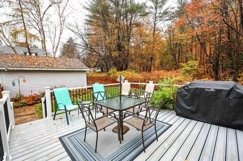 16 Edgewood Street Franklin NH 03235