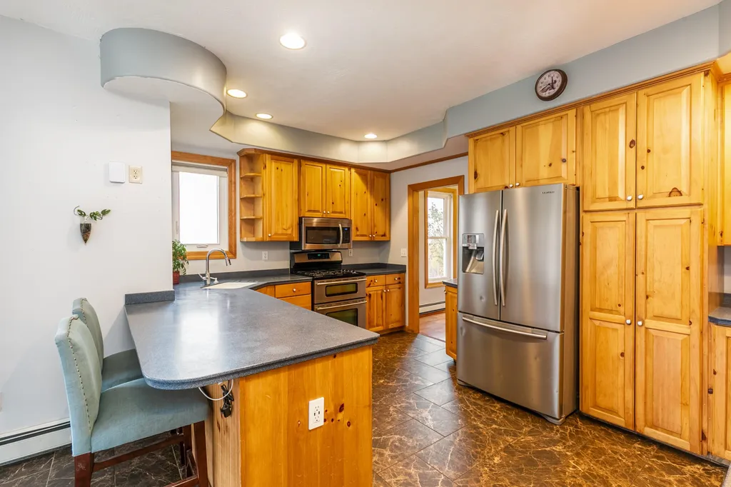 935 Borough Road Pembroke NH 03275