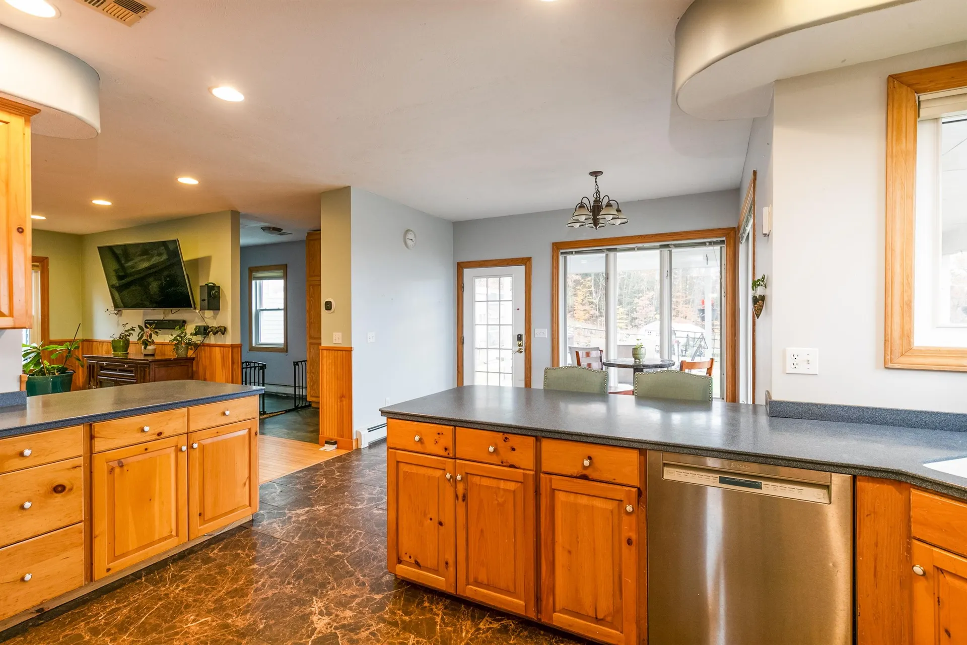 935 Borough Road Pembroke NH 03275