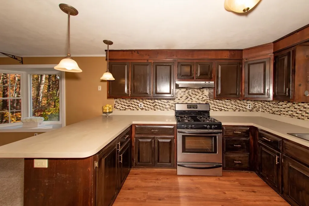 3 Rowell Lane Sandown NH 03873