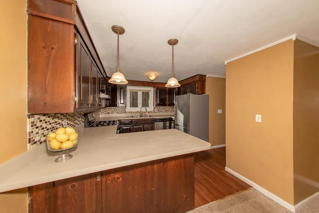 3 Rowell Lane Sandown NH 03873