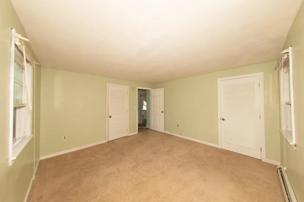 3 Rowell Lane Sandown NH 03873