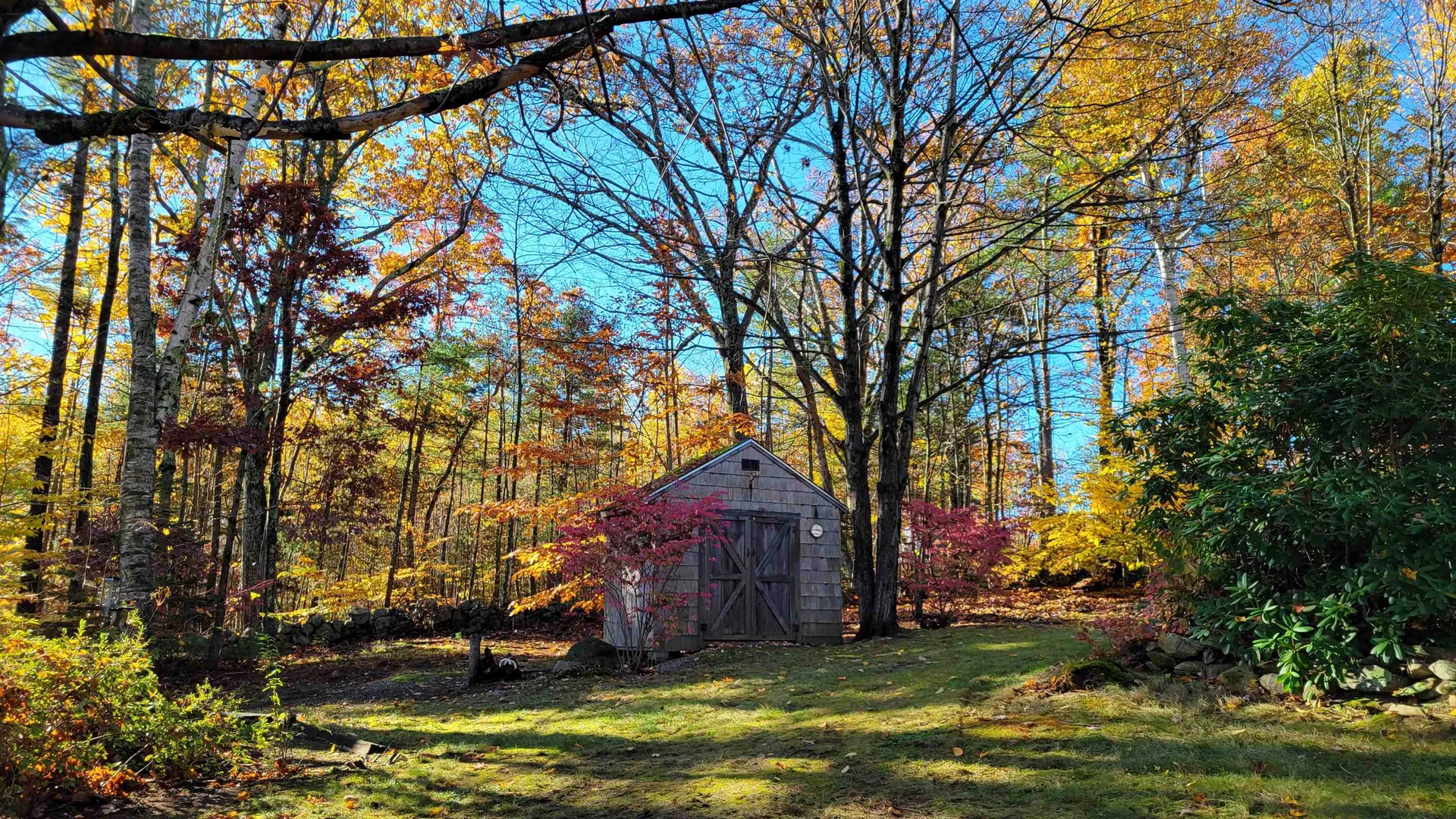 3 Rowell Lane Sandown NH 03873
