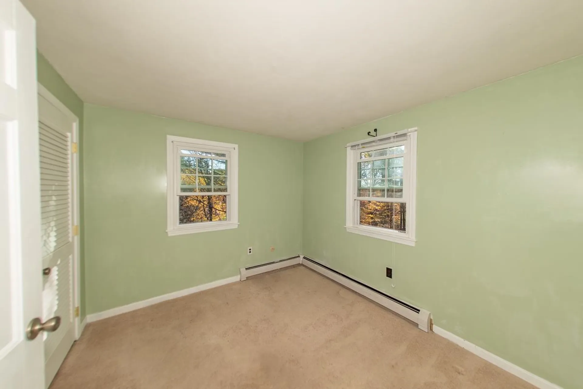 3 Rowell Lane Sandown NH 03873
