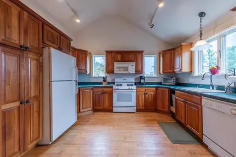 12 Ryder Corner Road Sunapee NH 03782
