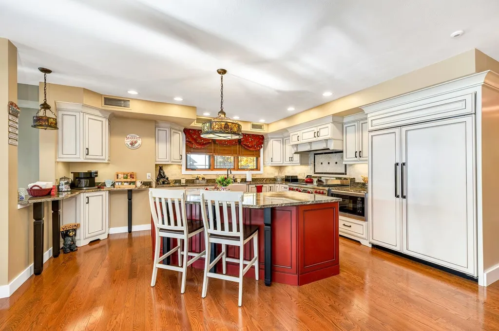 212 Edgewater Drive Gilford NH 03249