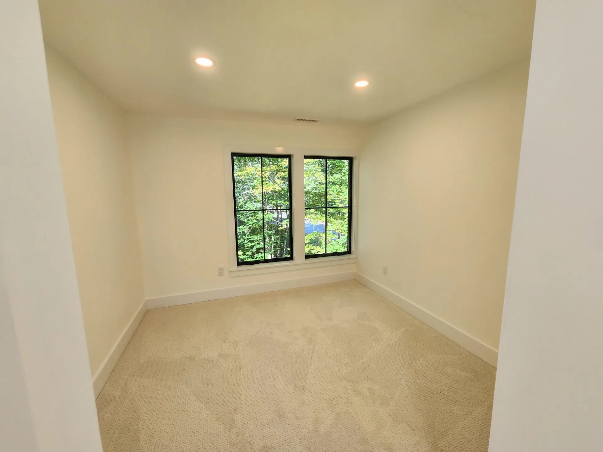 137 Skimobile Road Conway NH 03860