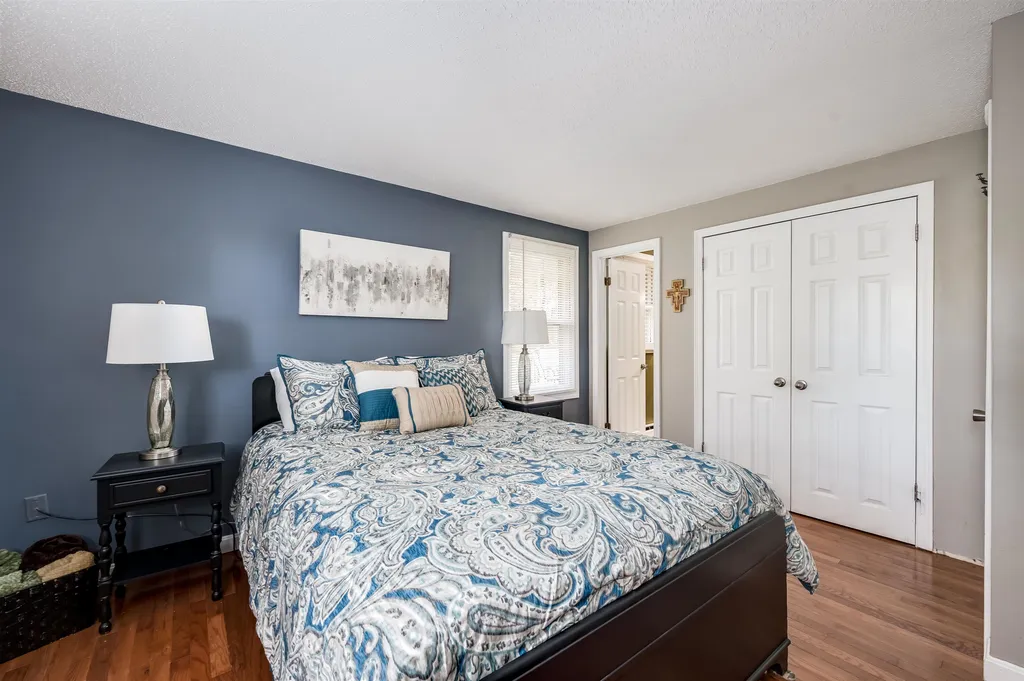 92 Meadowbrook Drive Barrington NH 03825