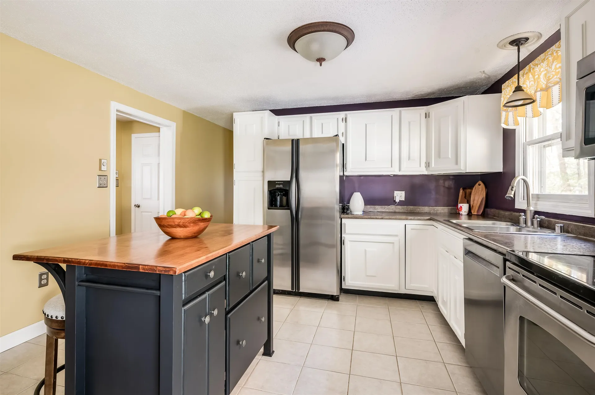 92 Meadowbrook Drive Barrington NH 03825