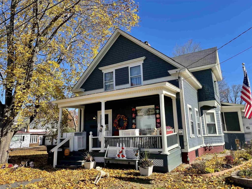 10 Severance Street Claremont NH 03743