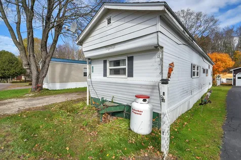 186 Lower Circle Richmond VT 05477