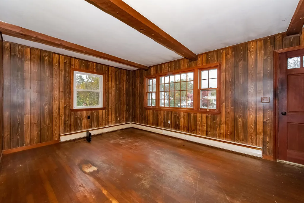 6 Scammon Lane Exeter NH 03833