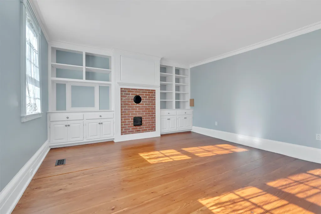 36 N School Street Portsmouth NH 03801