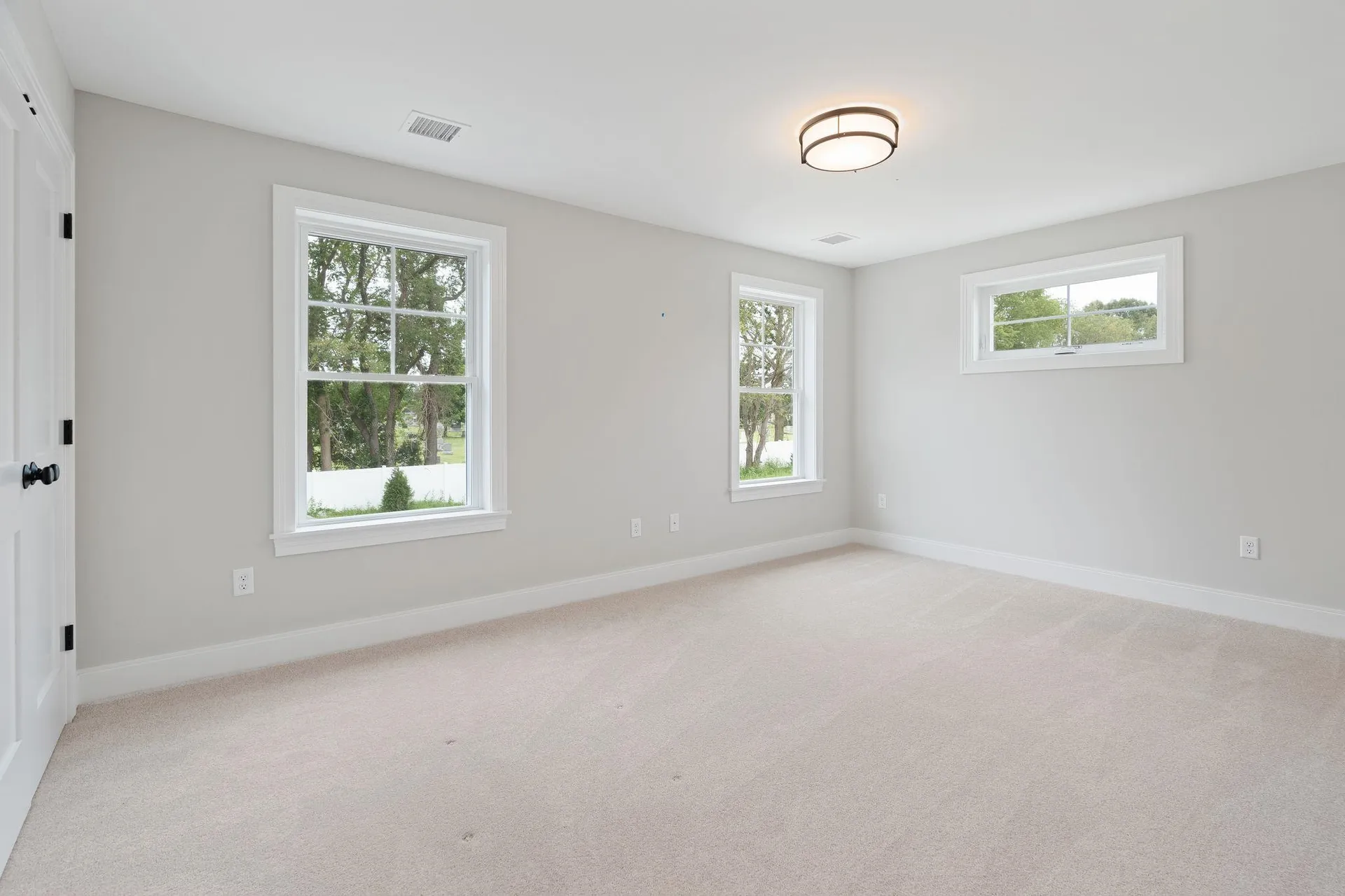 140 Sage Lane Portsmouth NH 03801