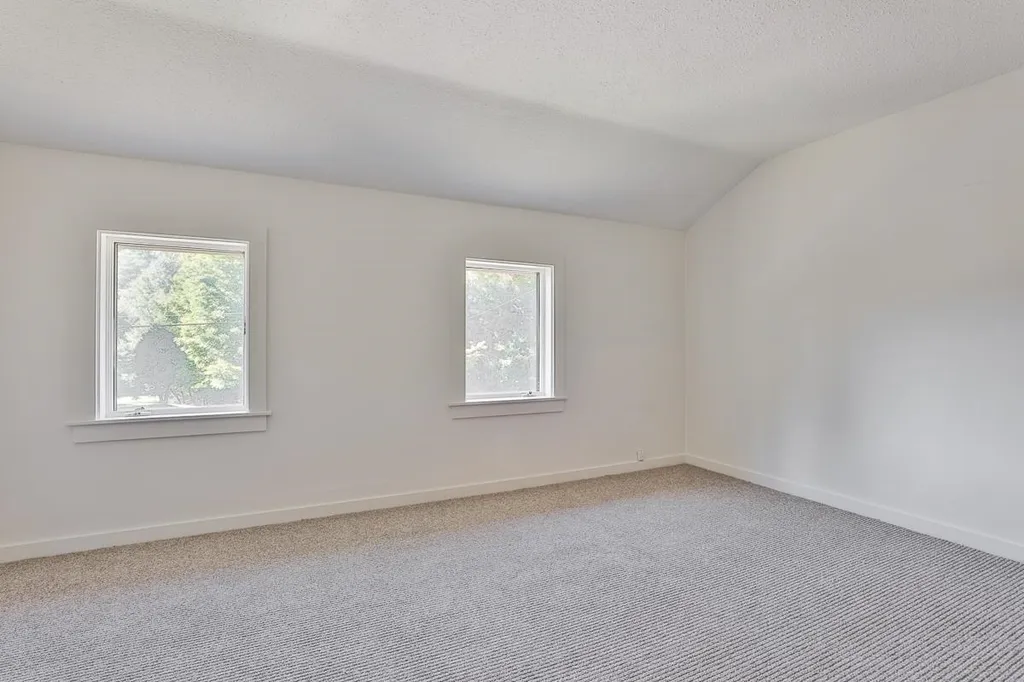 73 Averill Road Brookline NH 03033