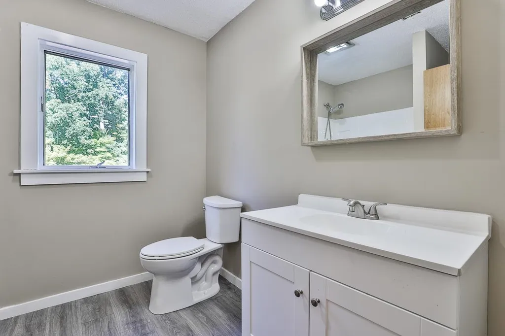 73 Averill Road Brookline NH 03033