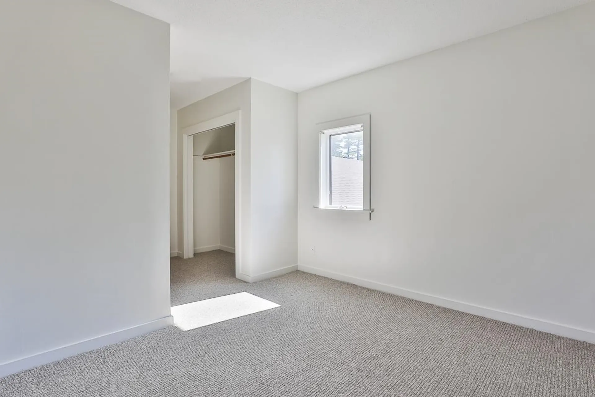 73 Averill Road Brookline NH 03033