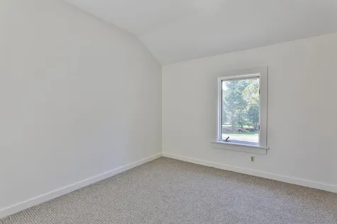 73 Averill Road Brookline NH 03033