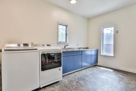 73 Averill Road Brookline NH 03033