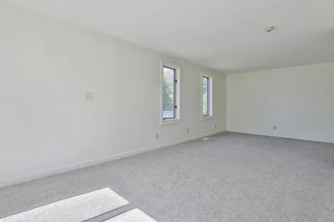 73 Averill Road Brookline NH 03033