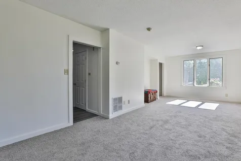 73 Averill Road Brookline NH 03033