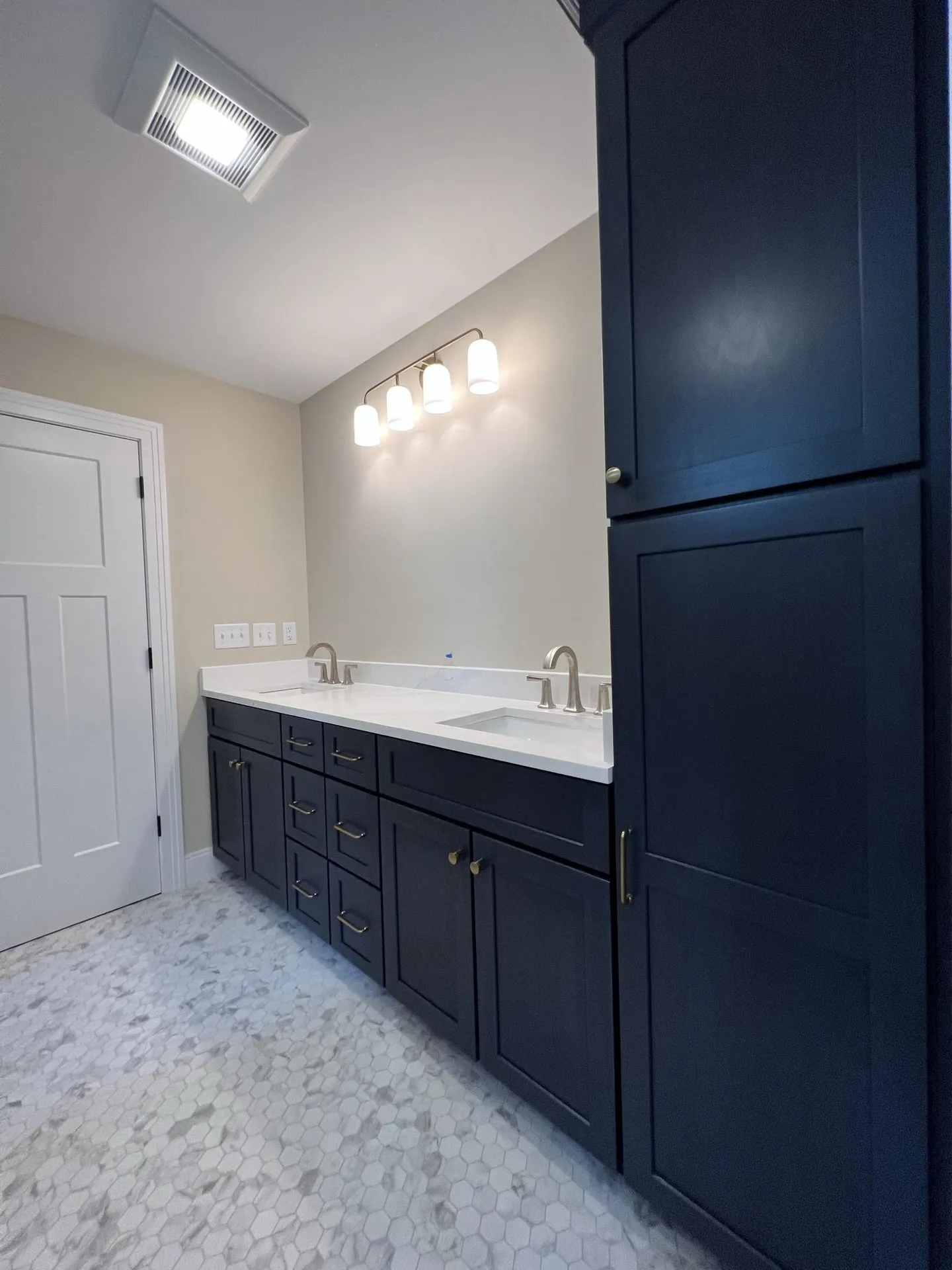 144 Sage Lane Portsmouth NH 03801