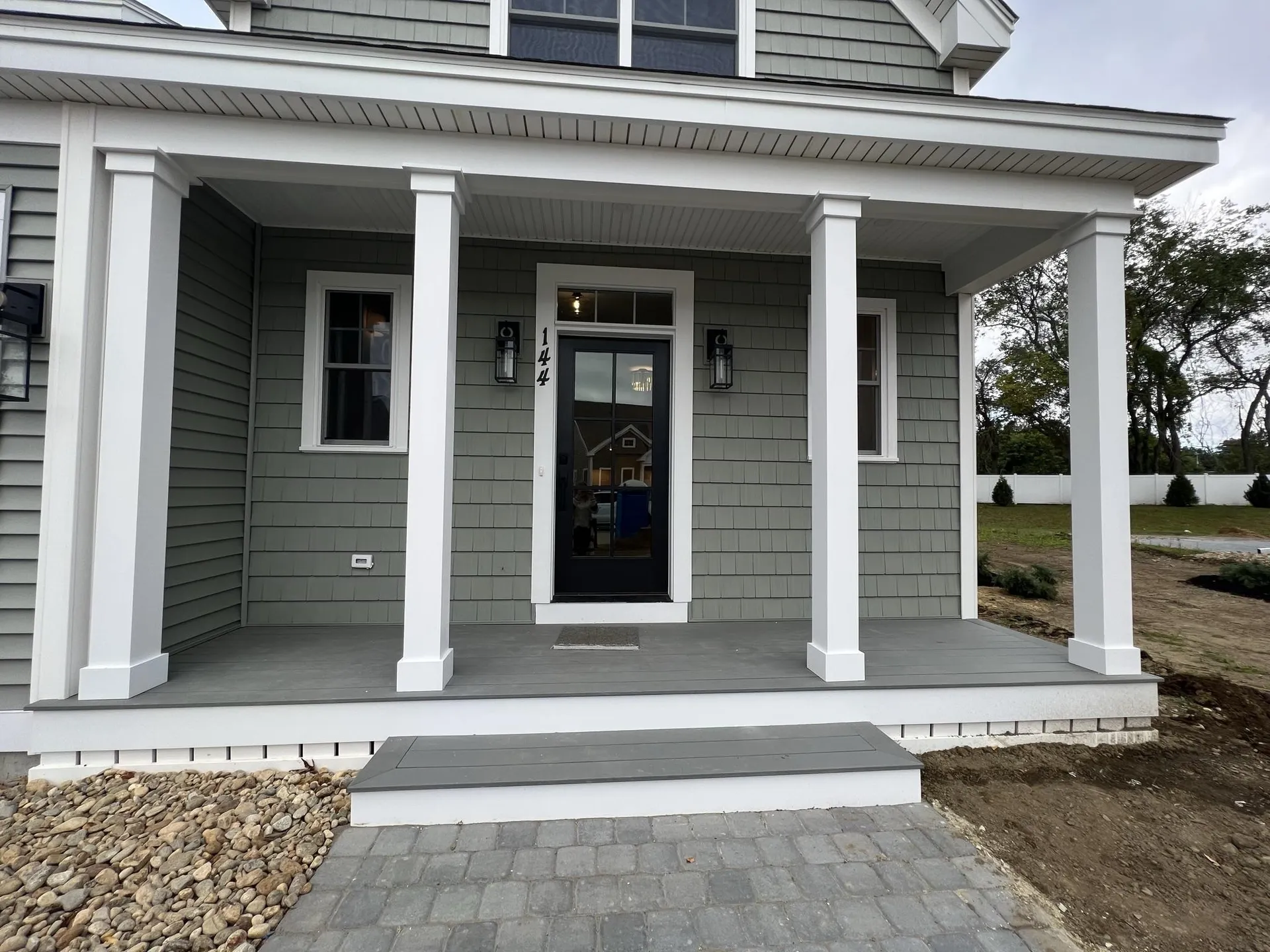 144 Sage Lane Portsmouth NH 03801