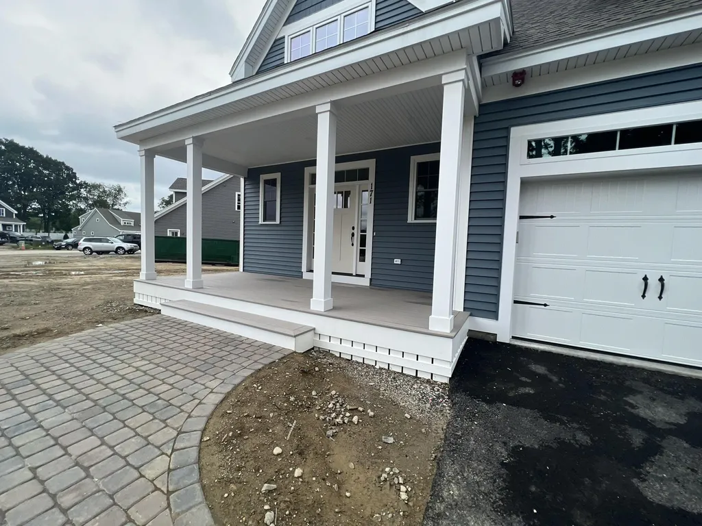 171 Sage Lane Portsmouth NH 03801