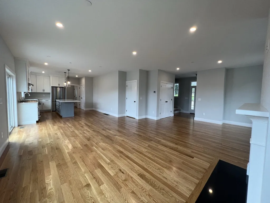 171 Sage Lane Portsmouth NH 03801