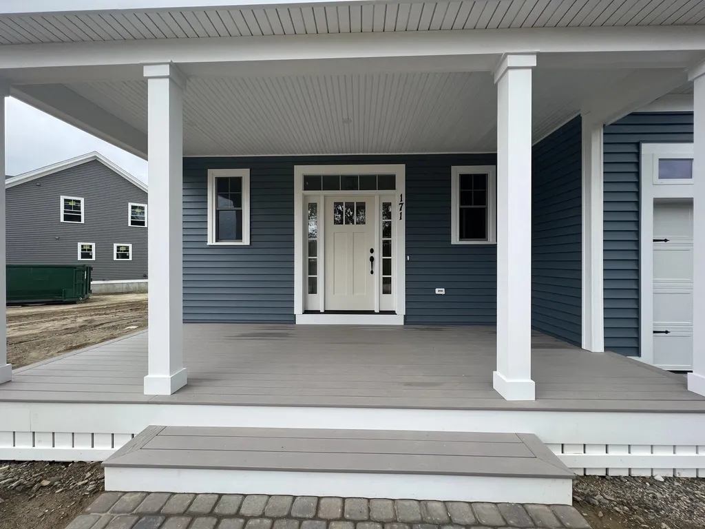171 Sage Lane Portsmouth NH 03801