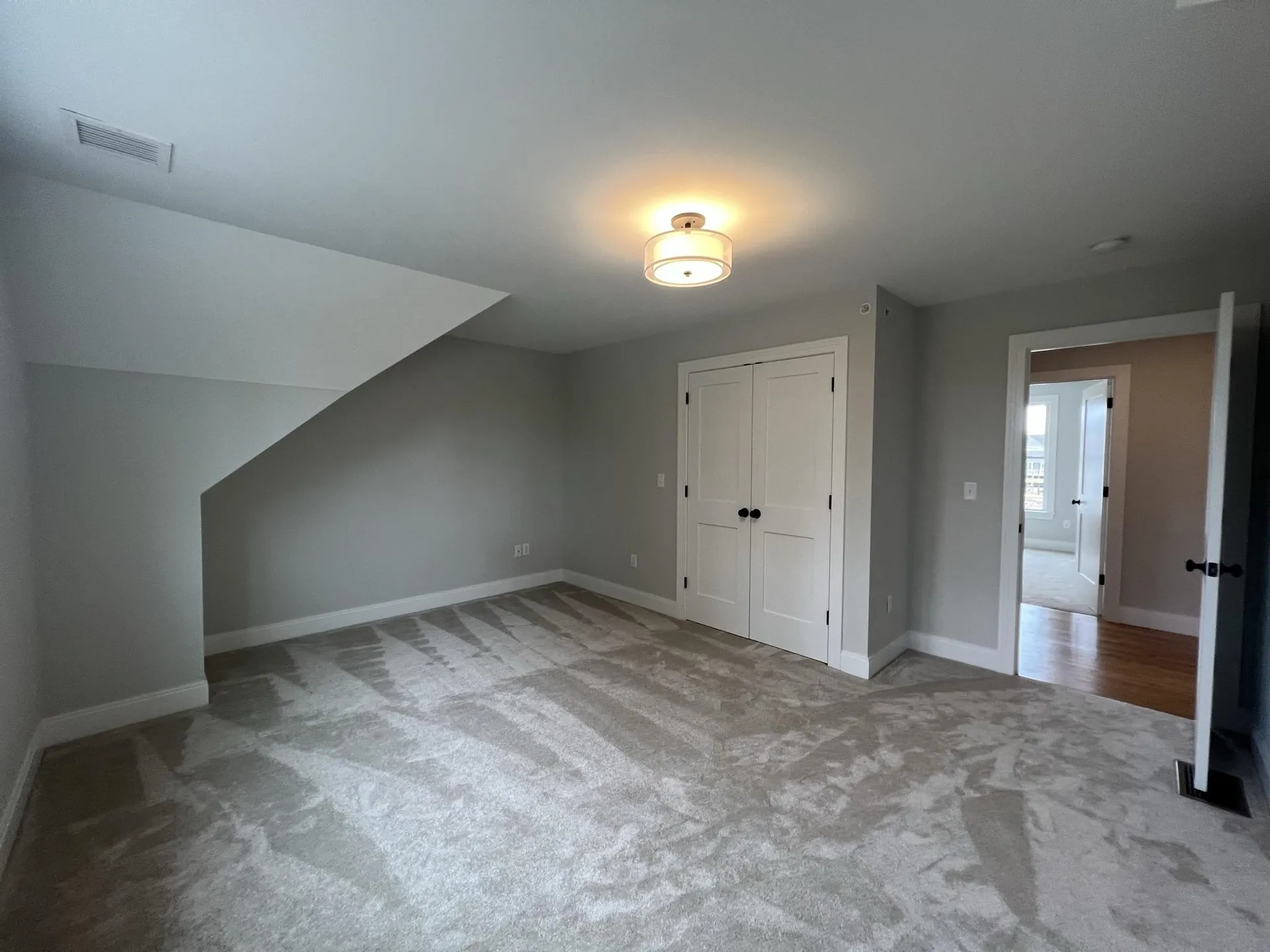 171 Sage Lane Portsmouth NH 03801