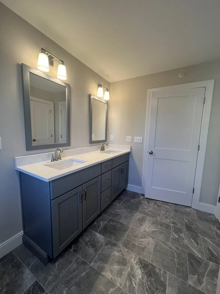 127 Sage Lane Portsmouth NH 03801