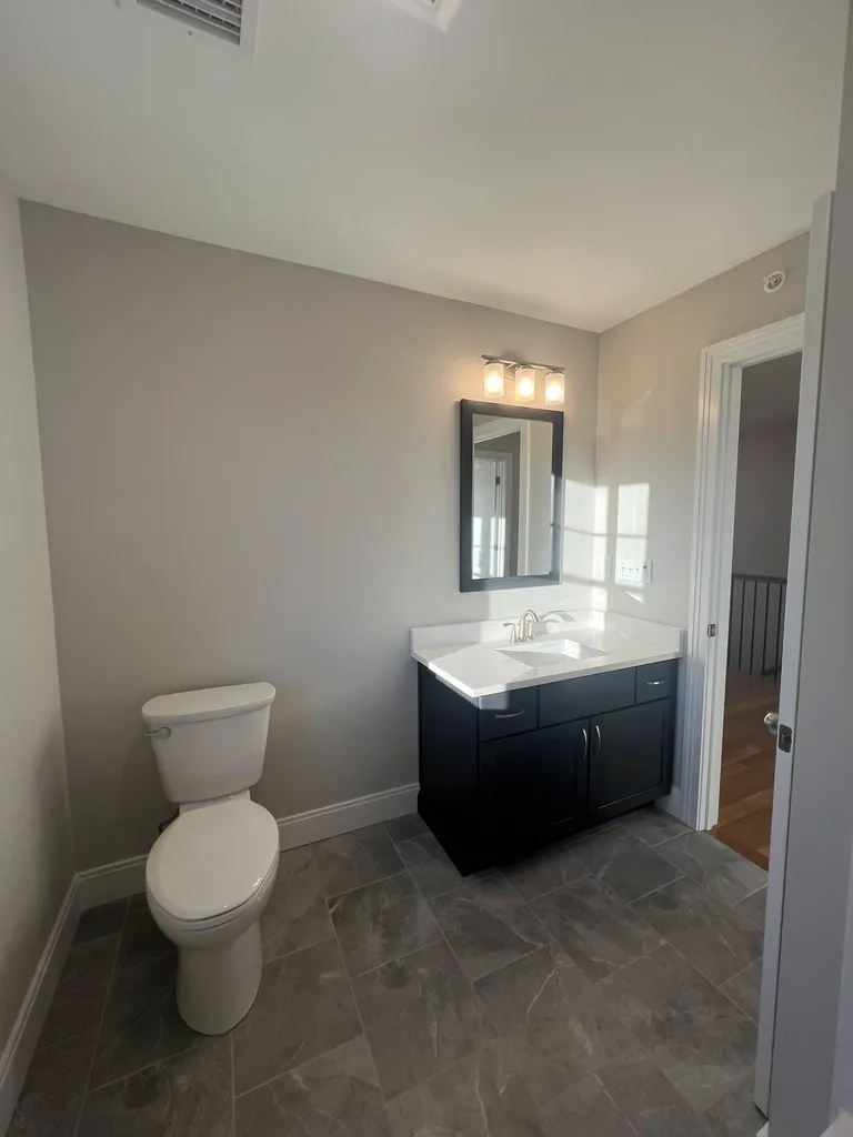 127 Sage Lane Portsmouth NH 03801