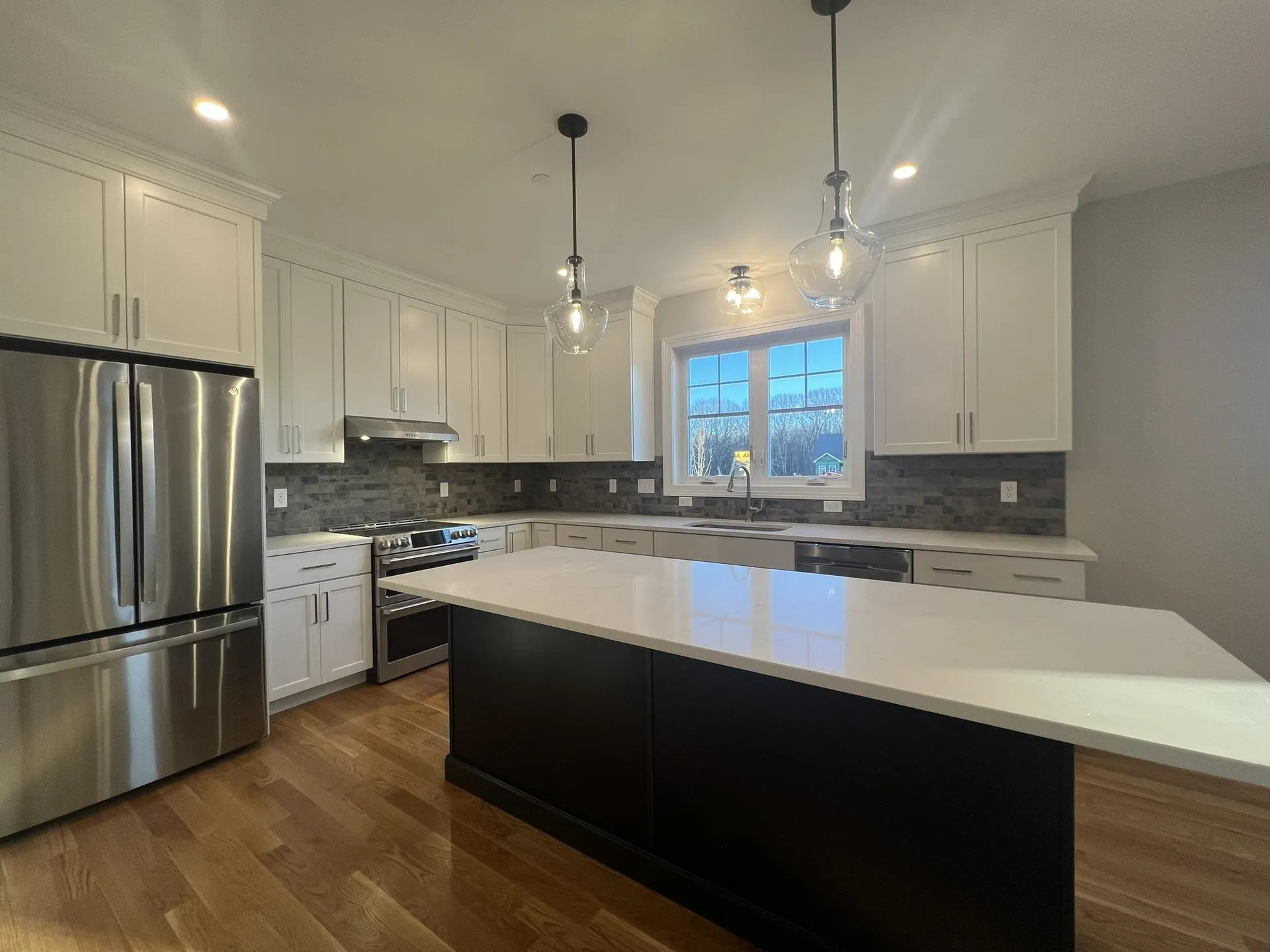 127 Sage Lane Portsmouth NH 03801