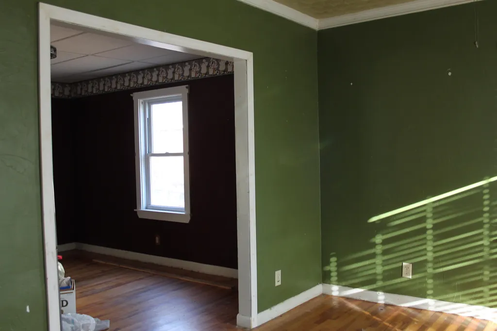 122 Mannering Street Berlin NH 03570