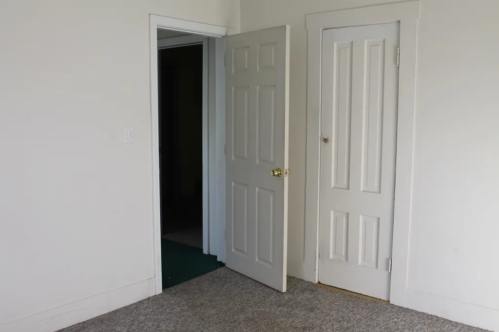 122 Mannering Street Berlin NH 03570