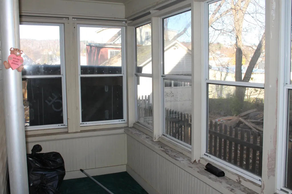 122 Mannering Street Berlin NH 03570