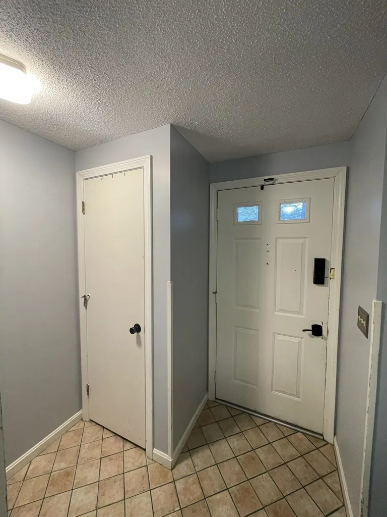 17 Burns Avenue Concord NH 03301