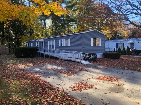344 Old Lake Shore Road Gilford NH 03249