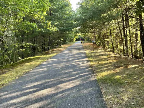 28 Ponderosa Avenue Nashua NH 03062