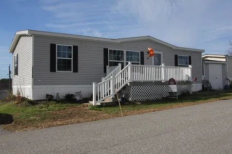 10 Aster Drive Tilton NH 03276