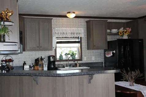10 Aster Drive Tilton NH 03276