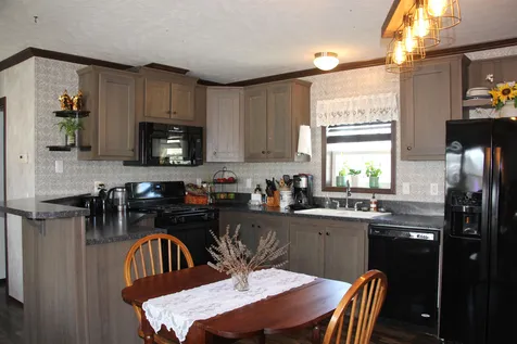 10 Aster Drive Tilton NH 03276